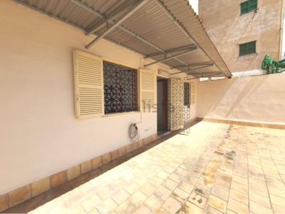 Piso con terraza grande y aparcamiento en Pere Garau, Palma., 153 mt2, 4 habitaciones