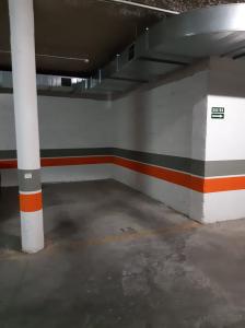 Amplia plaza de parking, 12 mt2