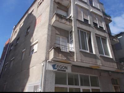 Venta piso en Cacabelos, 100 mt2, 3 habitaciones