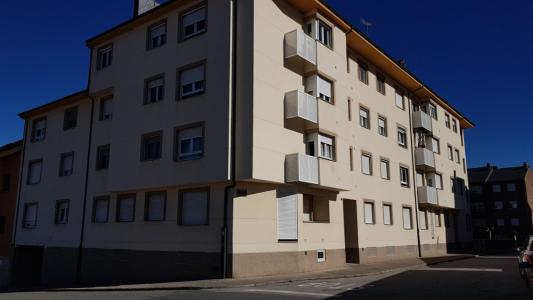 Promoción de apartamentos en Toreno, 57 mt2, 2 habitaciones