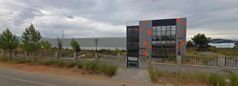 Naves de 4.000 m² y 980 m², en parcela d e15.523 m², 4589 mt2