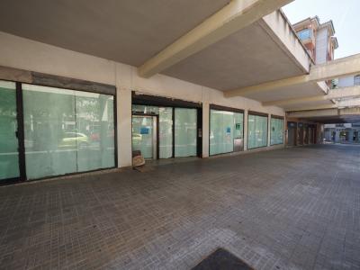 SE VENDE LOCAL COMERCIAL DE 39M2 EN VILAFRANCA, ZONA LA GIRADA, 160 mt2