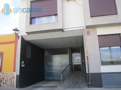 Piso con amplio patio en venta en Miguelturra, Ciudad Real, 80 mt2, 2 habitaciones