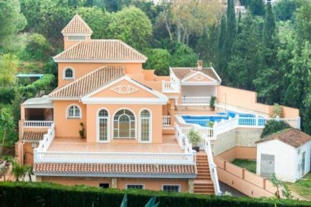 Villa de lujo en La Sierrezuela. Oportunidad!!!, 450 mt2, 5 habitaciones