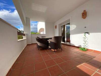 Nueva Andalucía - Piso 2 dormitorios, garaje, trastero y piscina, 126 mt2, 2 habitaciones