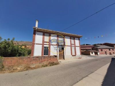 Casa de pueblo a la venta en Valle del Mansilla., 504 mt2