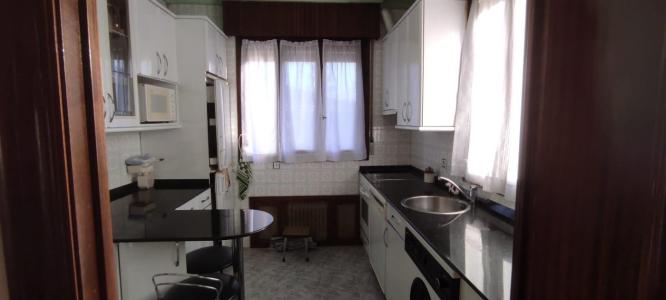 Venta vivienda en casa Bifamiliar en Sodupe, 120 mt2, 4 habitaciones