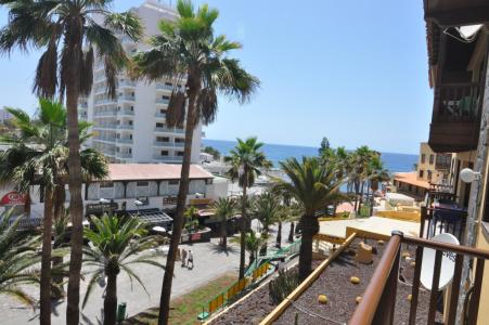 En venta apartamento de 2 dormitorios en Playa de Las Americas, 75 mt2, 2 habitaciones