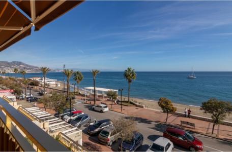 Espectacular vivienda de lujo en primera linea de playa de Fuengirola., 258 mt2, 4 habitaciones