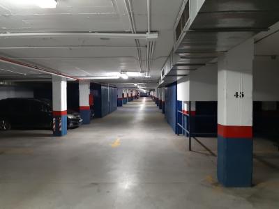 Plazas de garaje en venta en el centro de las Lagunas.  Disponible varias unidades, 14 mt2