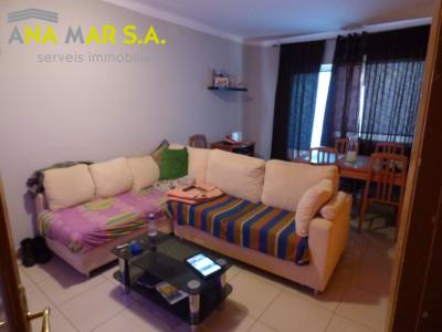 Ref: P-330. Figueres. Piso en venta, 64 mt2, 3 habitaciones