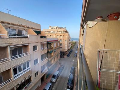 Piso de 3 dormitorios a 100 metros de la playa y terraza con vistas al mar, 102 mt2, 3 habitaciones