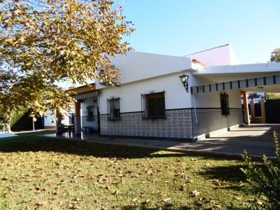 CASA DE UNA PLANTA EL CAPRICHO, 205 mt2, 4 habitaciones