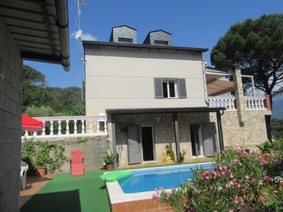 Casa amb piscina i vistes al Montseny, 215 mt2, 3 habitaciones