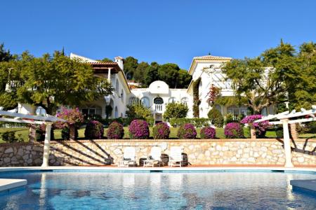 Espectacular villa de 800m2 con preciosas vistas panorámicas al mar en Benalmádena, 800 mt2, 8 habitaciones