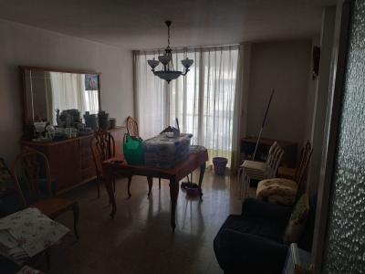 SE VENDE PISO EN LA RAMBLA DE SAN JUAN, 99 mt2, 3 habitaciones