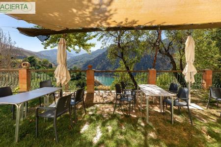 Venta de restaurante + vivienda en Güejar Sierra (Granada) enfrente del embalse de Canales, 230 mt2, 3 habitaciones