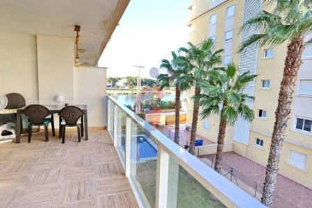 ¡Precioso apartamento con piscina comunitaria y amplia terraza!, 100 mt2, 3 habitaciones