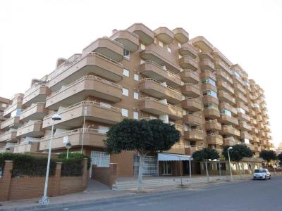 Se vende apartamento en Oropesa con garaje, 80 mt2, 2 habitaciones