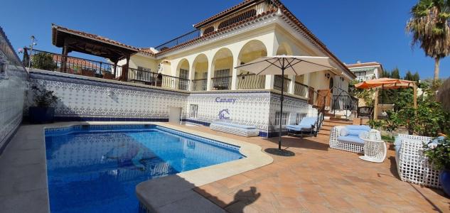 Villa de Lujo en venta en Callao Salvaje Adeje Tenerife, 523 mt2, 6 habitaciones