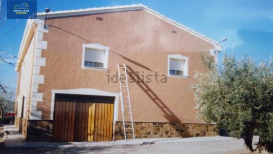 Casa con mucho terreno en Cocentaina - Alqueries de Benifloret, 400 mt2, 4 habitaciones