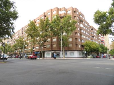 Se vende piso en AV REINA VICTORIA con 4 dormitorios, 164 mt2, 4 habitaciones