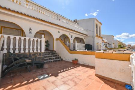 Piso con terraza en Monte y Mar Alto, 80 mt2, 3 habitaciones