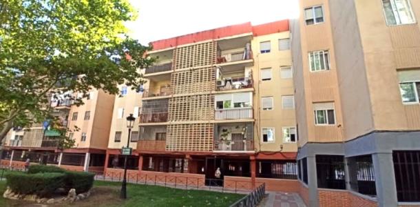 INMUEBLE DE ENTIDAD BANCARIA EN HUMANES DE MADRID, 90 mt2, 3 habitaciones