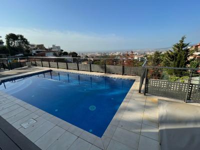 Chalet independiente en Ciudad Diagonal. Con vistas espectaculares y piscina propia, 543 mt2, 5 habitaciones