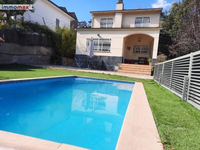 Casa con piscina en Cervelló, 142 mt2, 3 habitaciones