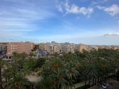 Piso en Elche zona Avenida de Alicante,  4 habitaciones, 2 baños, 100 mt2, 4 habitaciones
