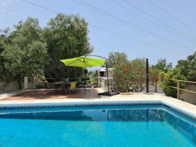 Villa con piscina privada en Rio Real, Marbella, 360 mt2, 3 habitaciones