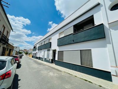 Venta de viviendas a estrenar en el centro de Pilas, calle Sorolla., 70 mt2, 2 habitaciones