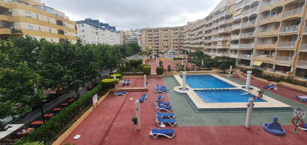 Apartamento en el centro de Calpe con numerosas zonas comunes, tales como minigolf y piscinas., 55 mt2, 1 habitaciones