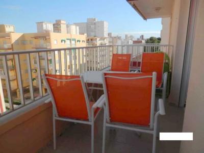 Precioso apartamento situado en 3ª línea de la playa de Gandia,, 75 mt2, 2 habitaciones