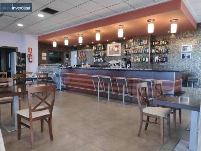 Traspaso de restaurante de 200 m2 en zona IES Peset Aleixandre (Paterna), 200 mt2