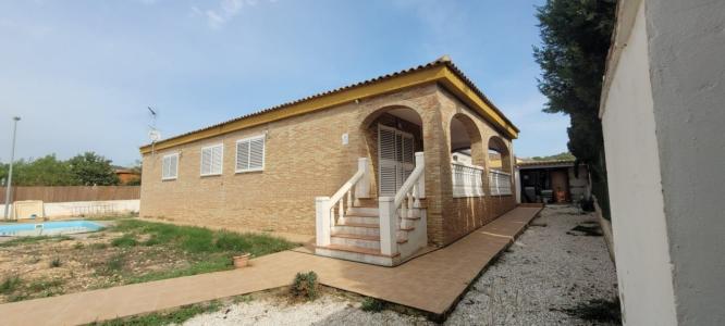 Chalet independiente en venta Olocau, 185 mt2, 4 habitaciones