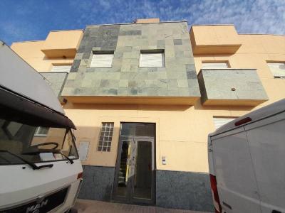 Atico en venta en la zona de Santo Domingo, 62 mt2, 2 habitaciones