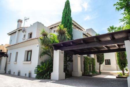 4 room villa  for sale in Marbella, Spain for 0  - listing #424082