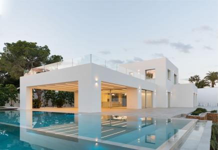 6 room villa  for sale in Xabia Javea, Spain for 0  - listing #618808, 585 mt2