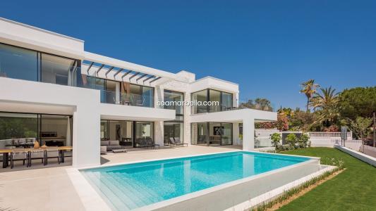 4 room villa  for sale in Marbella, Spain for 0  - listing #833191
