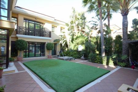 3 room villa  for sale in Marbella, Spain for 0  - listing #1077857