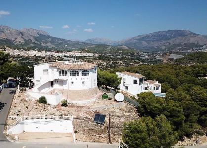 Houses and villas 7 bedrooms  for sale in la Nucia, Spain for 0  - listing #1200103, 305 mt2