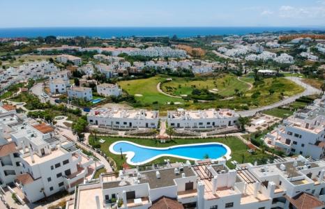 Apartment  for sale in Estepona, Spain for 0  - listing #806841, 77 mt2