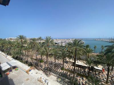 4 room apartment  for sale in Alicante, Spain for 0  - listing #1006476, 161 mt2