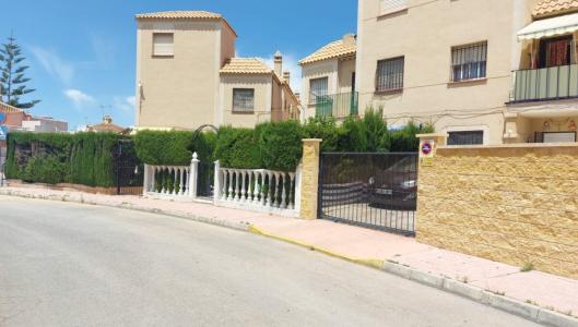3 room townhouse  for sale in Torrevieja, Spain for 0  - listing #870006, 51 mt2