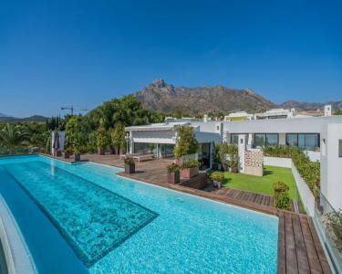 Penthouse 5 bedrooms  for sale in Marbella, Spain for 0  - listing #1053555, 1102 mt2, 6 habitaciones