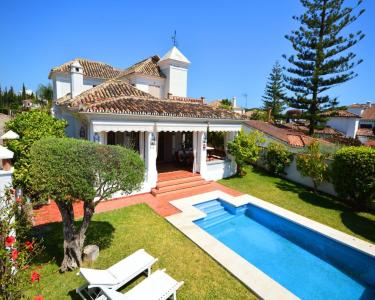 6 room house  for sale in Marbella, Spain for 0  - listing #1053459, 450 mt2, 7 habitaciones