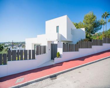 4 room house  for sale in Marbella, Spain for 0  - listing #1053556, 832 mt2, 5 habitaciones
