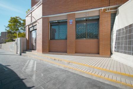 Commercial 1 bathroom  for sale in Elx Elche, Spain for 0  - listing #961213, 100 mt2